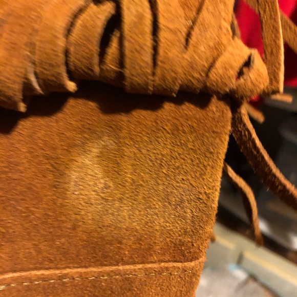 Minnetonka boots - Picture 2 of 3